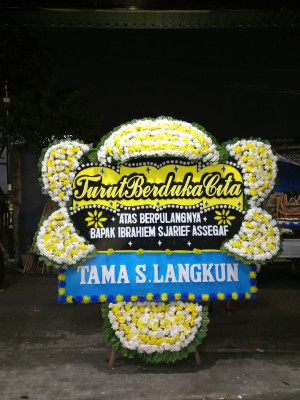 Papan Bunga Duka di Purwoasri